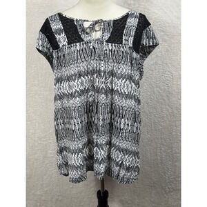 Daniel Rainn Blouse‎ Top Black White Paisley Lace Tie Neck 1X